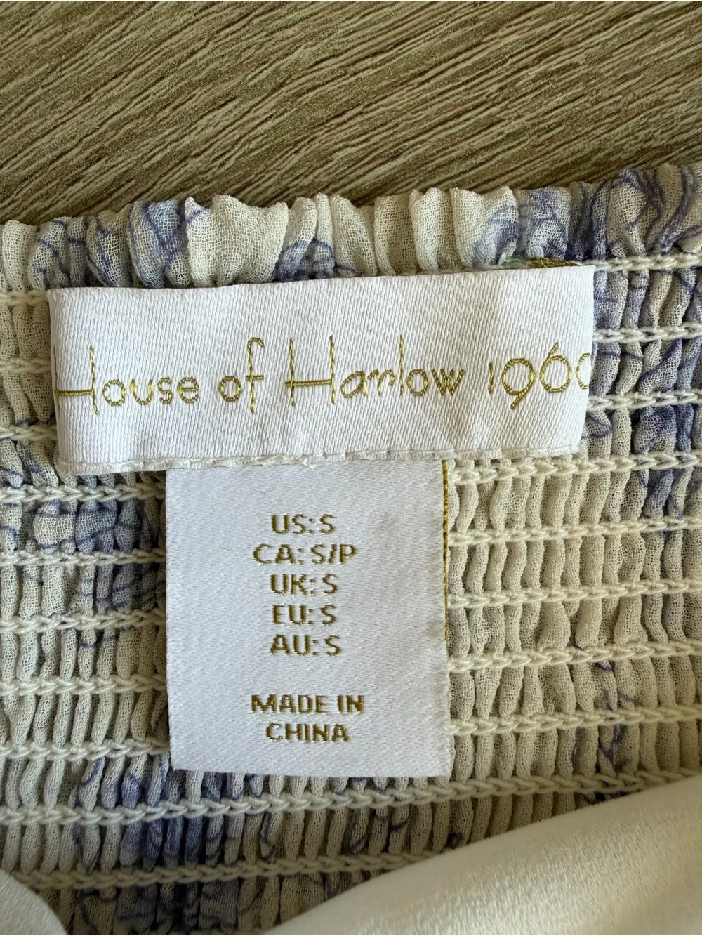 House of Harlow 1960 White Chemise with Blue Floral Print Puff Sleeve Size Small